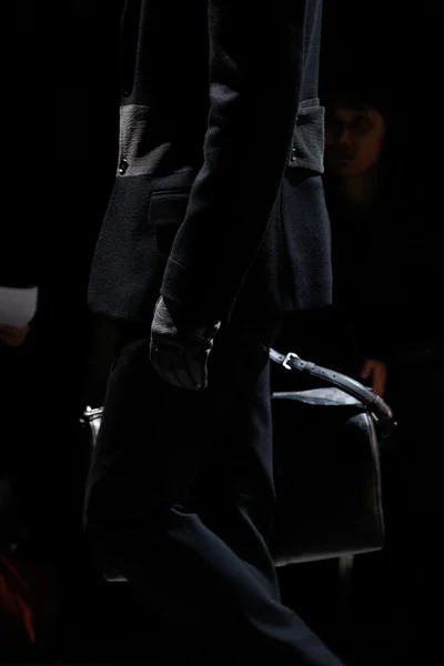 Look 13